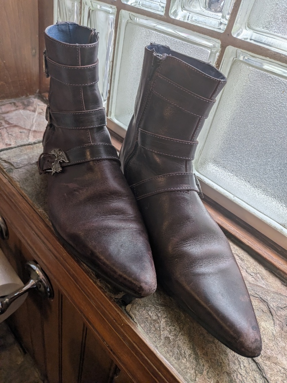 John Fluevog Men's Purple Leather Pointy-Toed Angel Boots, sz 10.